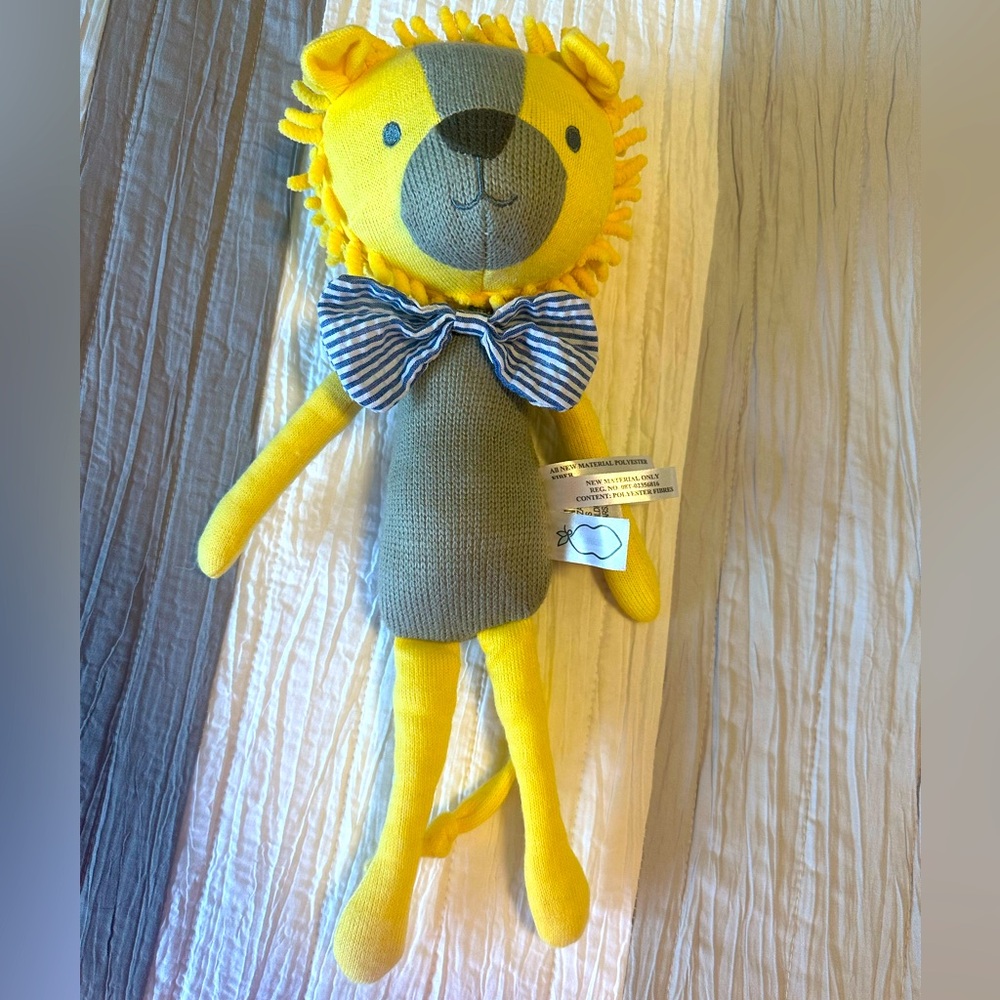 Peanut Shell Plush Leon The Lion